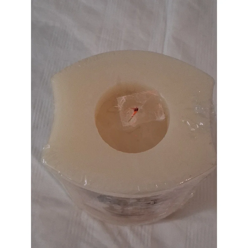 Glowing Art Antique Santa Christmas Pillar Candle GLR502C Vintage Style Glow